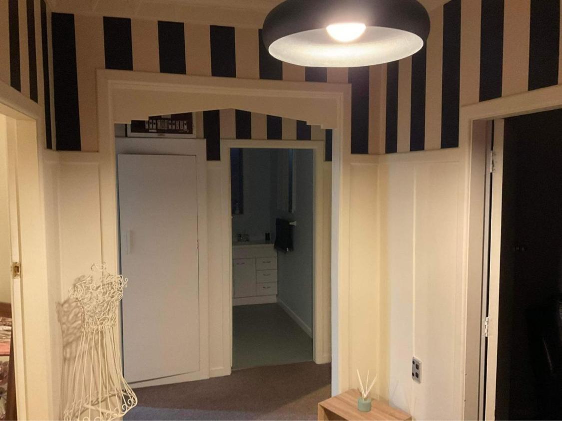 Apartamento Bungalow On Centre Invercargill Exterior foto